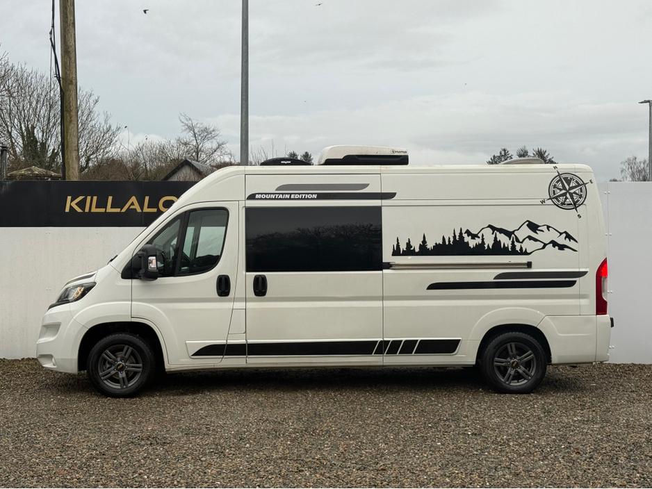 2017 Peugeot Boxer Campervan 3.0D 2 Bert (Low Miles) €44,950