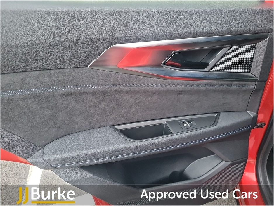 2023 Renault Austral Techno Esprit Alpine 1.2 €31,950