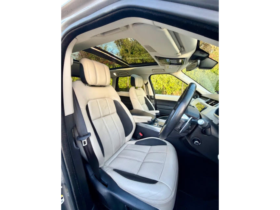 2019 Land Rover Range Rover Sport 2.0 Si4 PHEV 404 PS 4WD Auto HSE €36,500