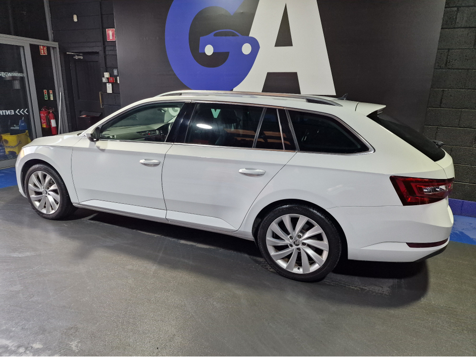 2017 Skoda Superb EXECUTIVE 2.0 TDI DSG-LOW MILEAGE €18,350