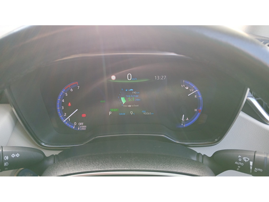 2022 Toyota Corolla HYBRID LUNA SPORT 4DR €26,000