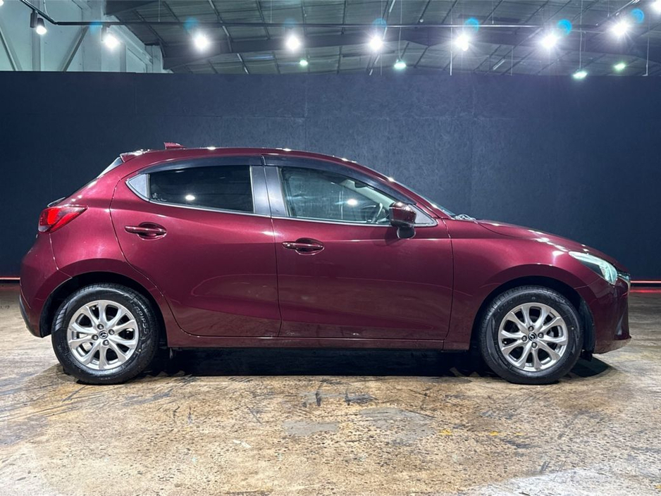 2018 Mazda Demio 1.3 AUTOMATIC - ALLOY WHEELS - PARKING RADAR - HEATING / AC CONTROLS - MULTI FUNCTION STEERING WHEEL €13,950