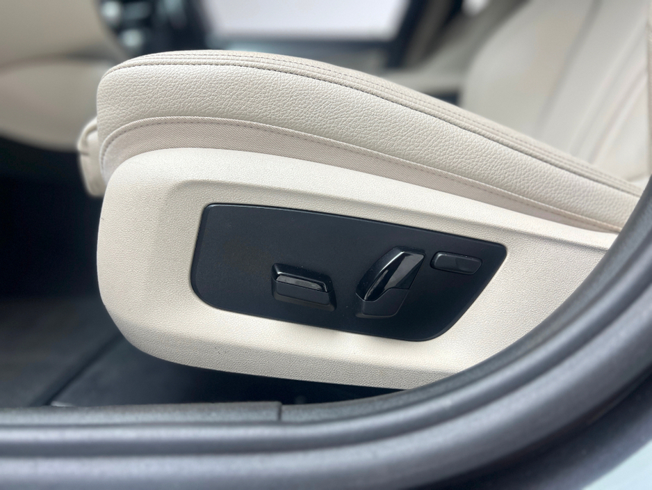 2018 BMW 5 Series 530E M SPORT €26,990