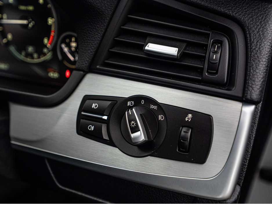 2014 BMW 5 Series 2014 BMW 520d M-Sport/New NCT/Warranty €14,888