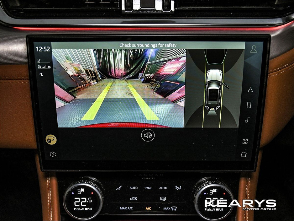 2023 Jaguar F-Pace AWD PHEV R-DYNAM €51,888