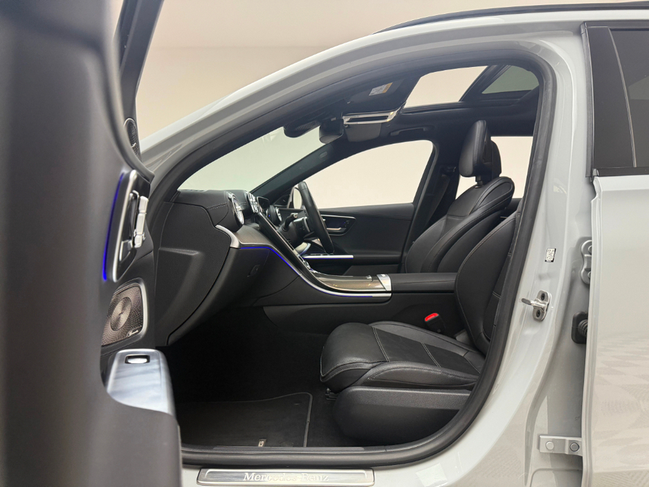 2024 Mercedes-Benz C Class C300E AMG LINE PREM PLUS *PAN ROOF* €54,990