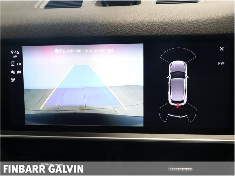 2022 Porsche Cayenne 3.0V6 E-Hybrid Platinum Edition 4WD Auto €71,950