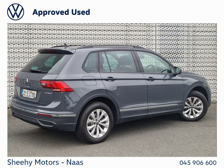 2022 Volkswagen Tiguan Life 1.4TSI PHEV DSG, Rear Camera €36,495