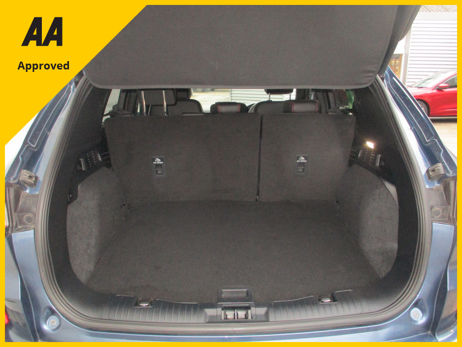 2023 Ford Kuga ST-LINE X 5DR 1.5 TD 120 S6. S6.2 M6, TOP OF THE RANGE WITH WINTER PACK, ONE CAREFUL OWNER AND FULL FORD SERVICE HISTORY !!12 MONTHS WARRANTY AND 12 MONTHS AA COVER. €37,950