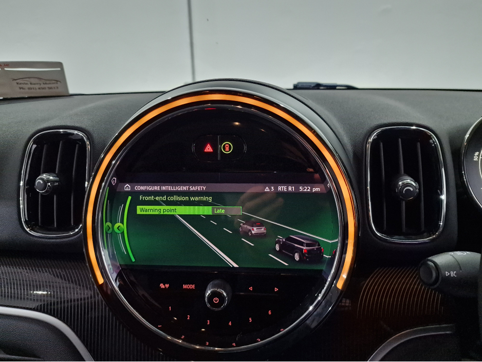 2021 MINI Countryman SE ALL4 EXCLUSIVE (PLUG IN HYBRID) AUTOMATIC **ONE OWNER / HUGE SPEC / APPLE CARPLAY / CRUISE CONTROL / FULL BLACK LEATHER / HEATED FRONT SEATS / REVERSE CAMERA / REAR TINTED GLASS / SAT NAV** €27,900