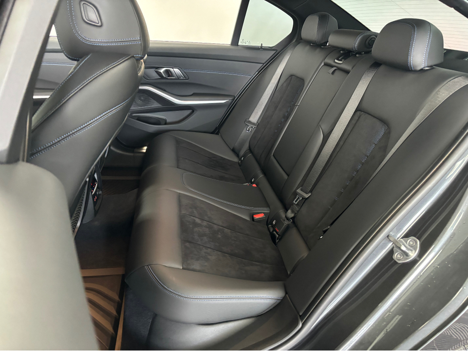 2020 BMW 3 Series BMW 330E M-SPORT AUTO*ONLY 4,000 KILOMETERES*PETROL PLUG IN HYBRID*FINANCE AVAILABLE TRADE INS WELCOME* €32,950