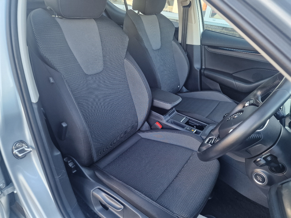 2022 Skoda Octavia AMBITION 2.0tdi 115HP 5DR €21,950