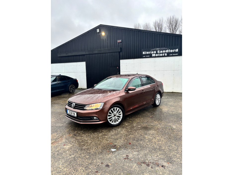 2017 Volkswagen Jetta 2.0 TDI 110HP Highline €16,995