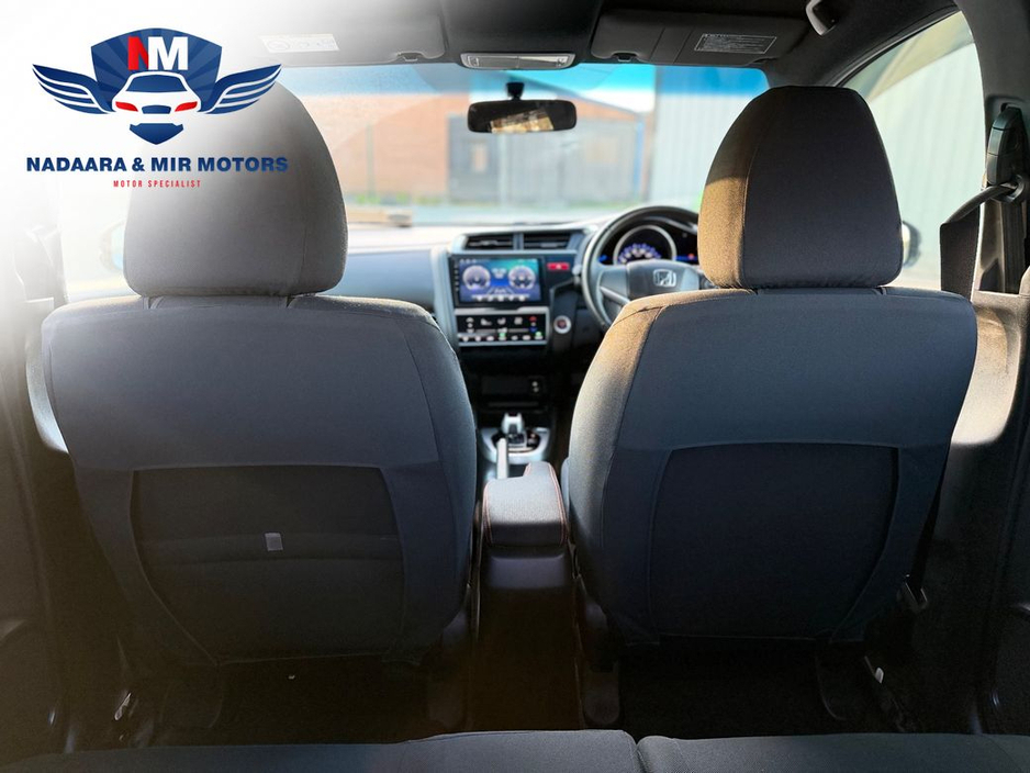 2013 Honda Fit DAA-GP5 €9,499