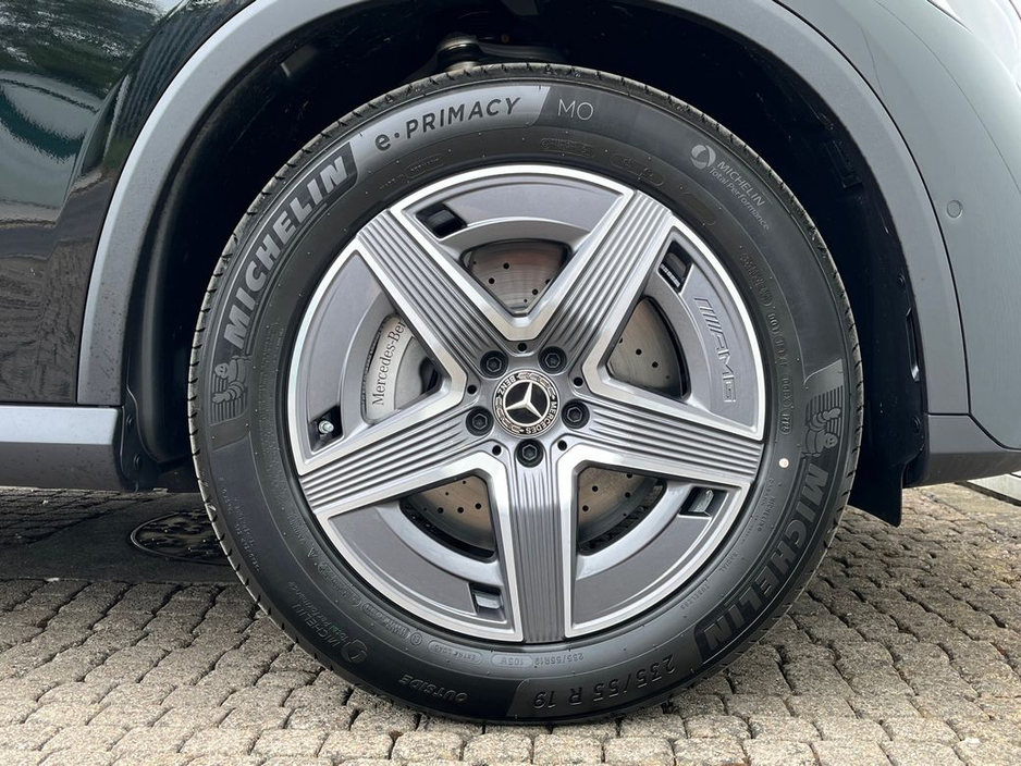 2025 Mercedes-Benz GLC Class GLC 220D AMG LINE 4Matic