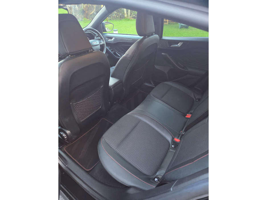 2019 Ford Focus 1.5 TDCi 120PS ST-Line Powershift €18,950