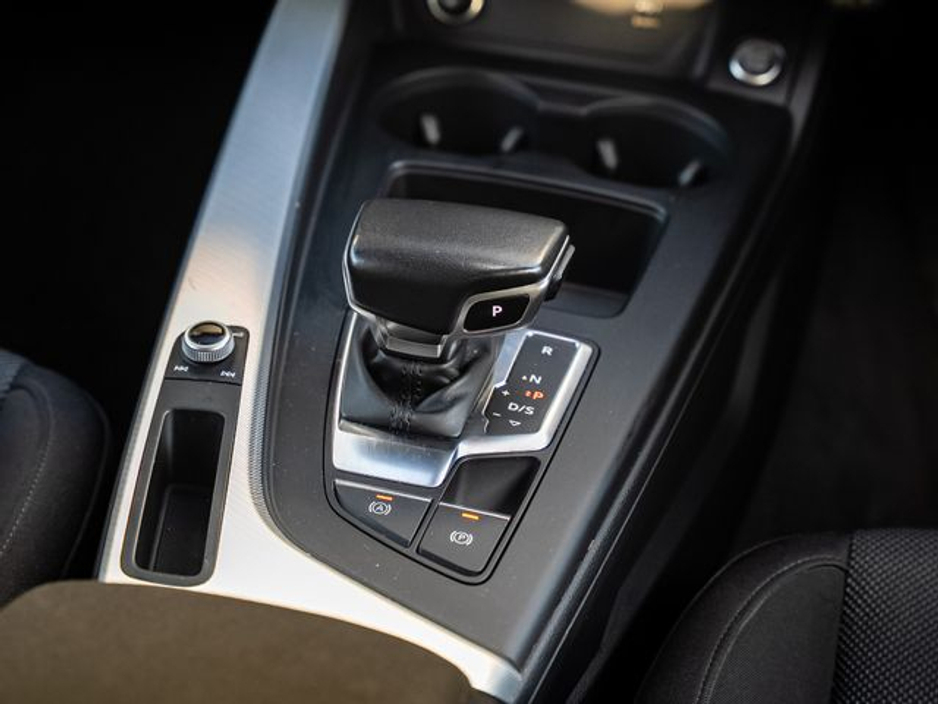 2022 Audi A4 2.0 TDI Technik 35 Mhev 4DR Auto €29,950