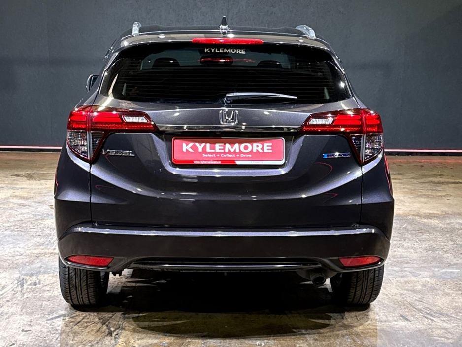 2020 Honda Vezel HYBRID 1.5L AUTOMATIC - HALF LEATHER UPHOLSTERY - REVERSE CAMERA - CRUISE CONTROL - A/C CONTROLS - ALLOY WHEELS €23,450