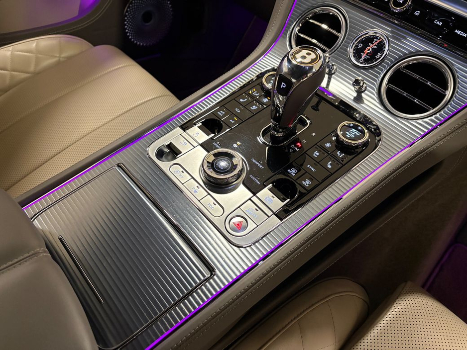 2019 Bentley Continental GT 6.0 W12 MULLINER//LOW MILES=HUGE SPEC//BENTLEY EXTENDED WARRANTY=191 D REG=FULL BENTLEY SERVICE HISTORY//TAILORED FINANCE PACKAGES AVAILABLE=TRADE €169,995