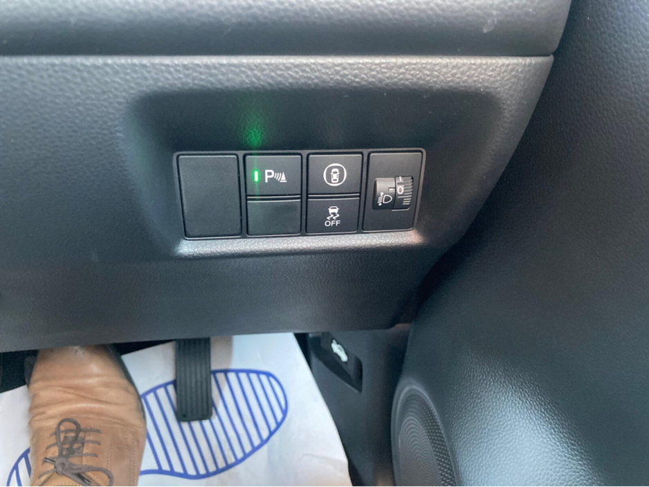 2020 Honda Fit 1.5i Petrol Hybrid Automatic €18,250