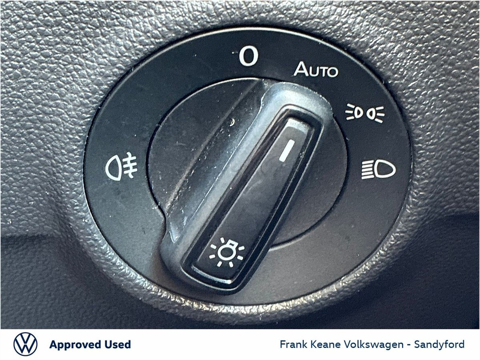 2022 Volkswagen T-Roc *Life* 1.0 TSI 110HP Manual @Frank Keane Volkswagen South Dublin €25,495