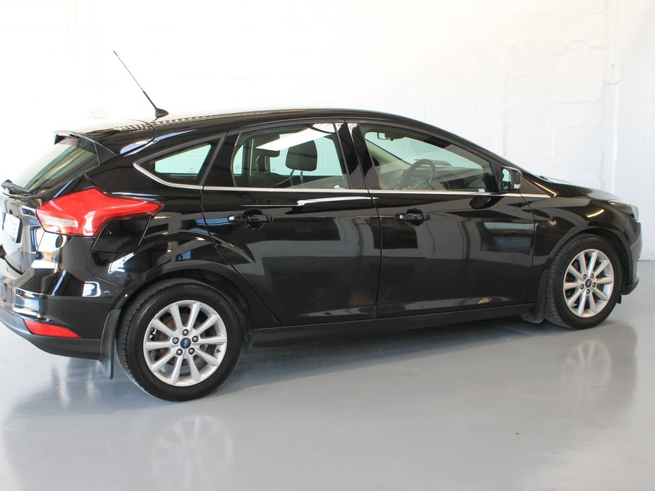 2017 Ford Focus Titanium1.5td 95PS 6SPD 4DR €12,250
