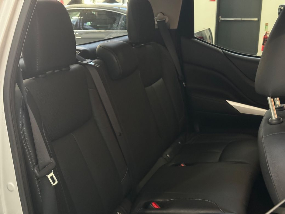 2021 Nissan Navara DCI TEKNA #27 €24,950