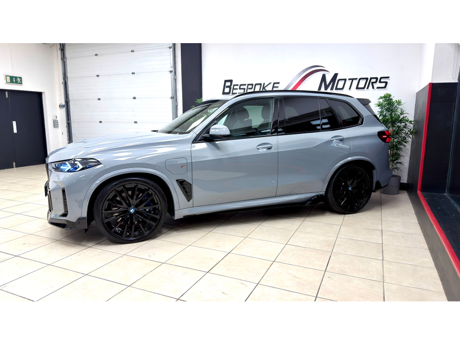 2025 BMW X5 XDRIVE50E M SPORT AUTO €99,250