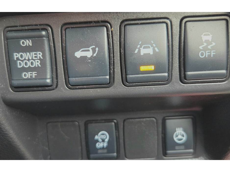 2020 Nissan X-Trail 1.7 DSL SVE 7 SEATER ** HUGE SPEC LOW MILEAGE IRISH CAR  ** PANORAMIC GLASS ROOF ** FULL LEATHER INTERIOR ** HEATED FRONT & REAR SEATS ** BEST AVAILABLE ** €23,995