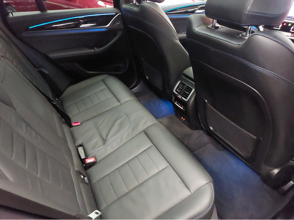 2022 BMW iX3 222 iX3 (NEW MODEL)  M SPORT --- PANORAMIC  SUNROOF --COMFORT PACK-- DRIVER ASSIST PROF PACK --- PARK ASSIST PACK -- ELECTRIC SEATS --- VISIBILITY PACK ---HIGH BEAM ASSIST - WIRELESS CHARGER €31,995