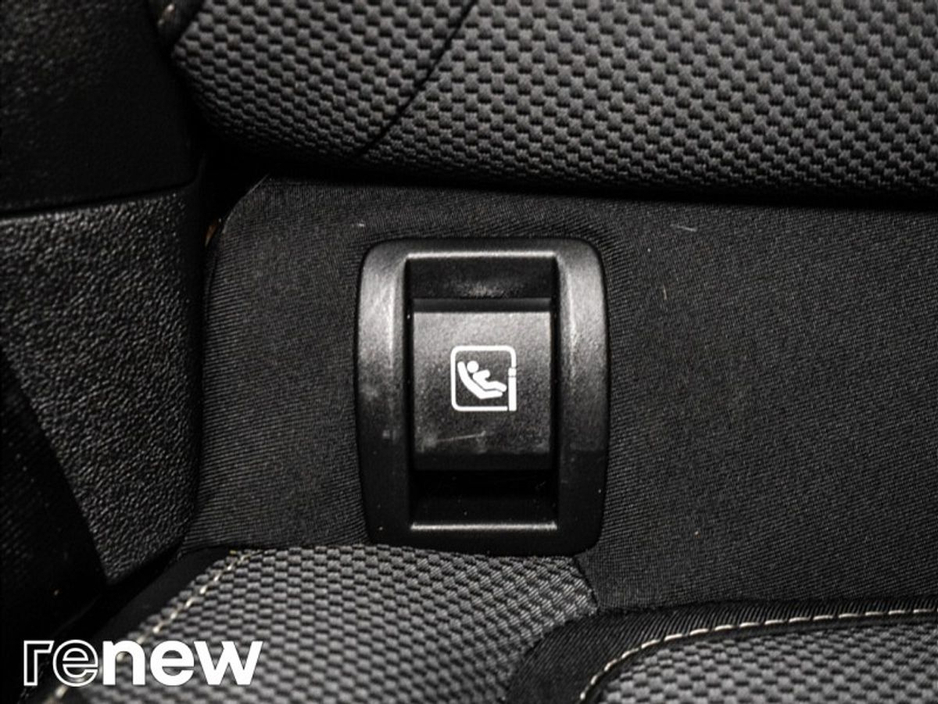 2021 Renault Megane 1.5 Blue dCi 115 Play GC €17,900