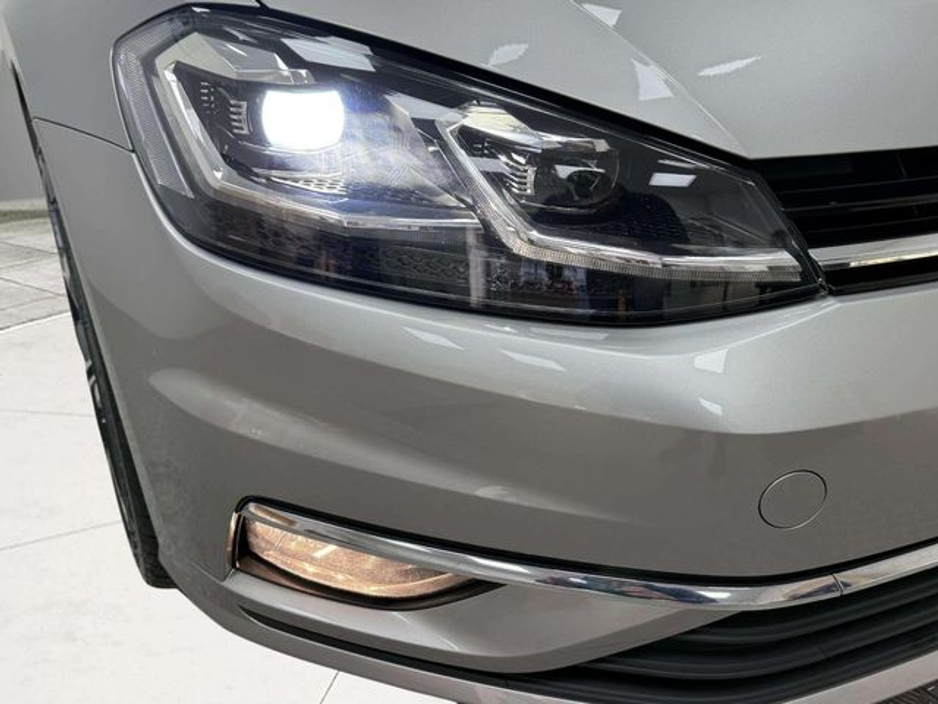 2018 Volkswagen Golf * Great Spec *1.2 TSI Automatic, Reversing camera €16,995