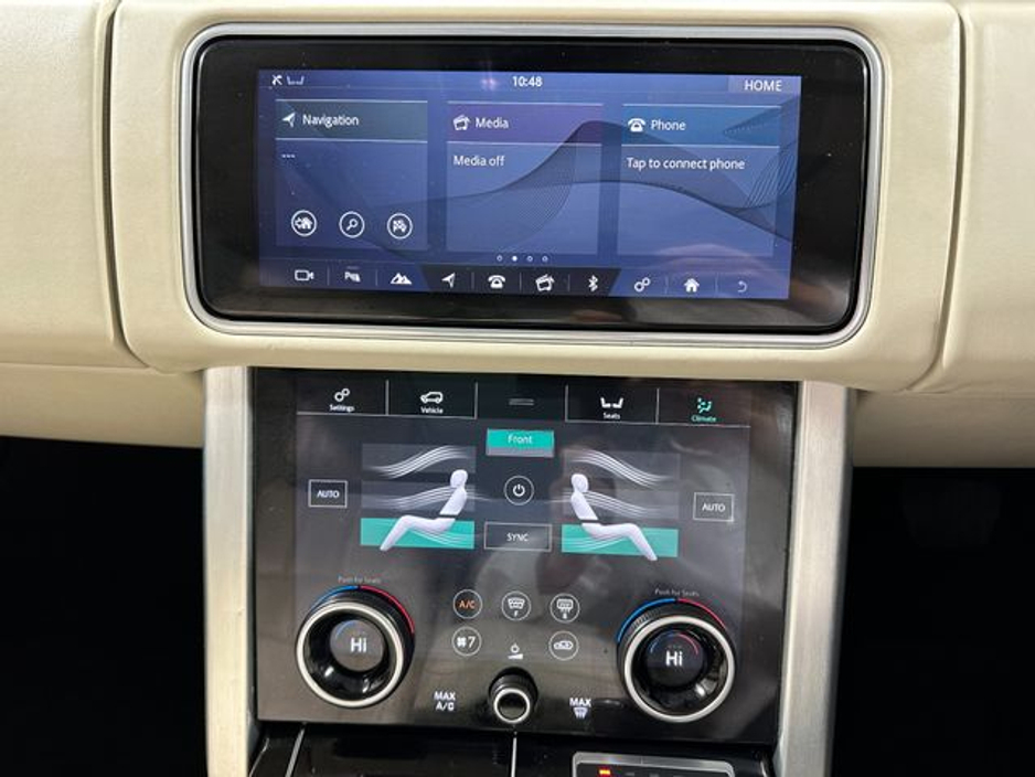 2020 Land Rover Range Rover Vogue P400e 202 €57,800