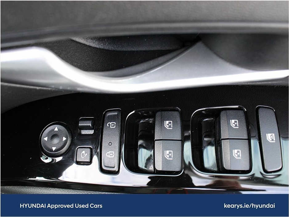 2024 Hyundai Tucson 4WD Executive Plus PHEV Auto €38,797