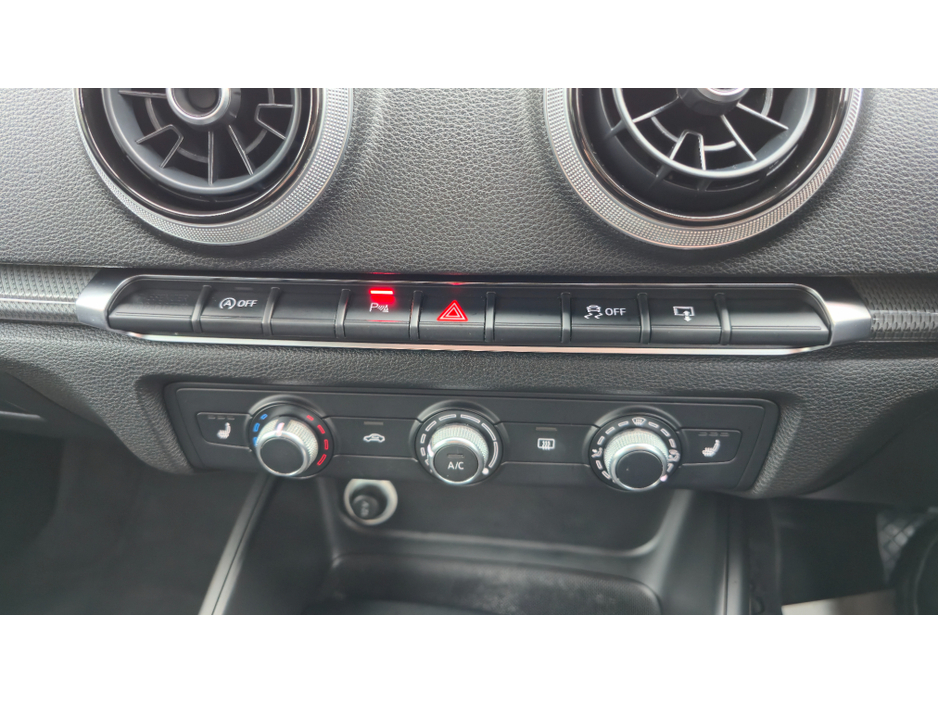 2017 Audi A3 Saloon LIMOUSINE 1.6 TDI 110 SE ST 4DR AUTO €16,450