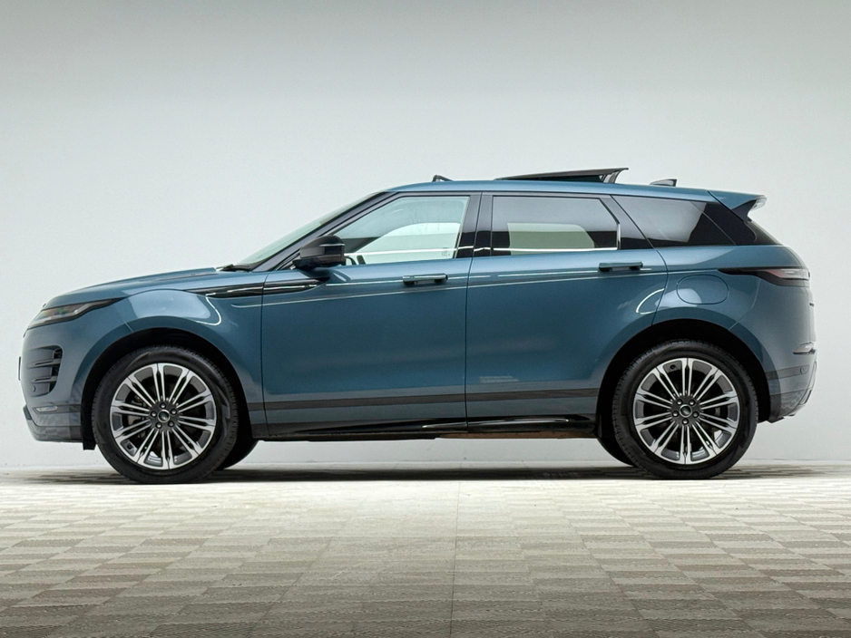2024 Land Rover Range Rover Evoque HSE DYNAMIC P300E *HUGE SPEC* €52,990