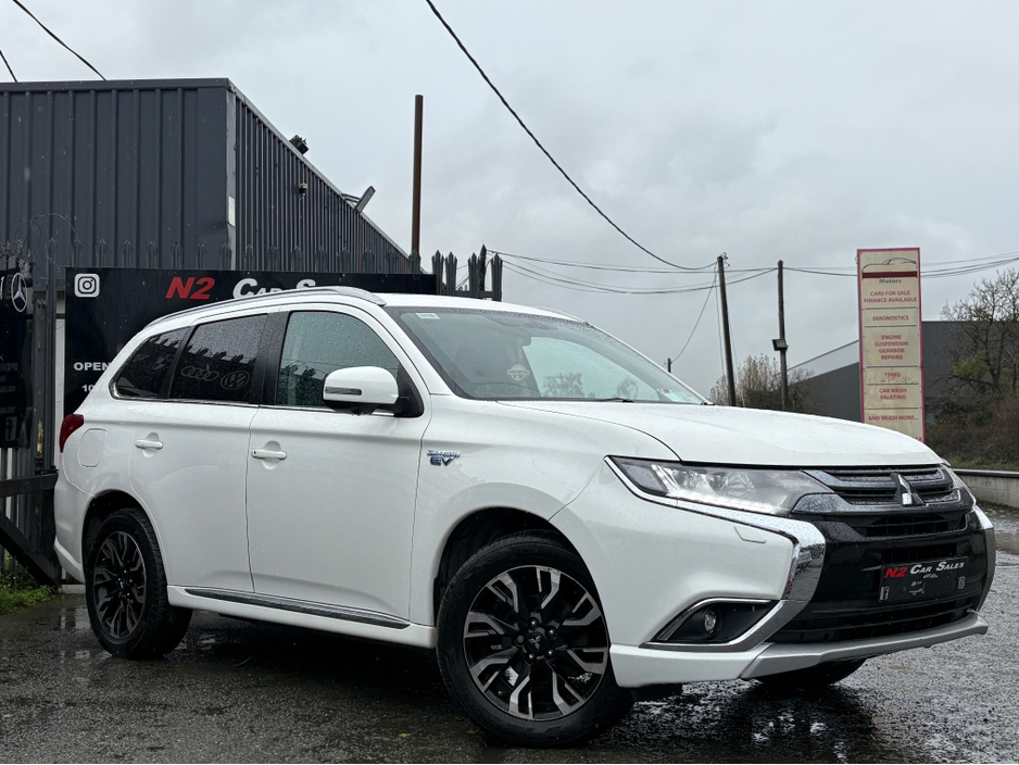2017 Mitsubishi Outlander 2.0 4H PHEV 200BHP 5 5DR AUTO €17,950