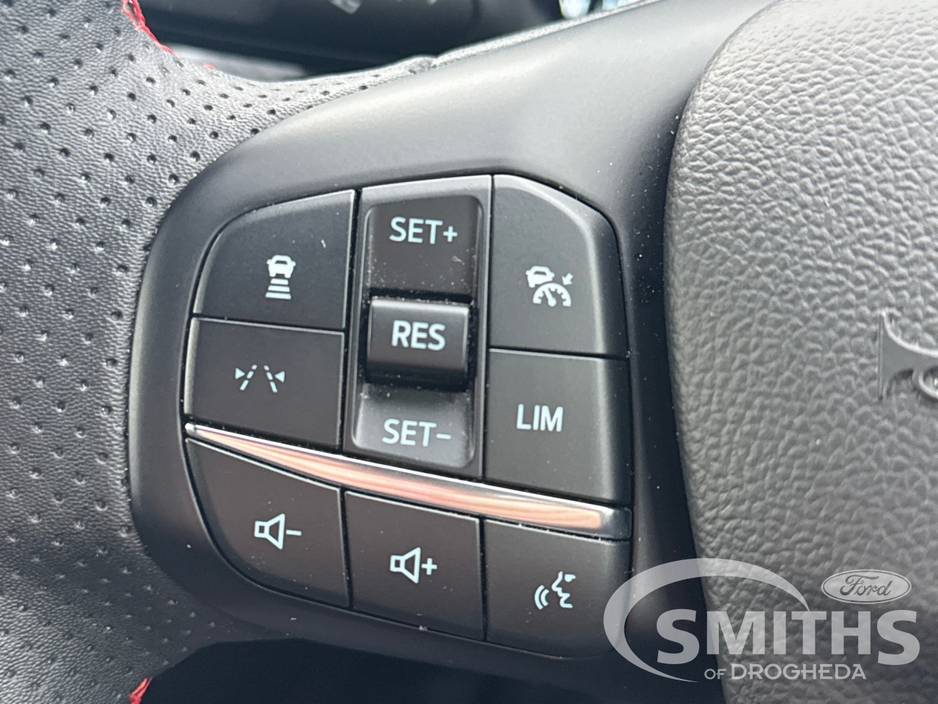 2024 Ford Kuga ST-LINE X 2.5 PHEV 225PS €36,950