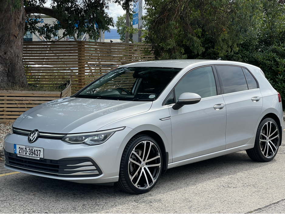 2021 Volkswagen Golf 2.0 TDI STYLE..huge spec..warranty included..finance provided €20,900