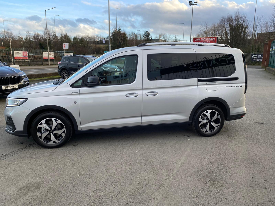 2026 Ford Grand Tourneo Connect Freedom Active €67,000