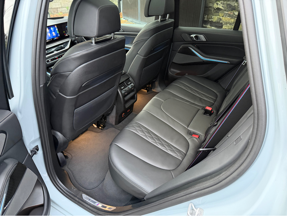 2024 BMW X5 ***SOLD***50E M SPORT//INCREDIBLE SPECIFICATION// VERY LOW MILEAGE//IMMACULATE THROUGHOUT//SIMI AND AA DEALER