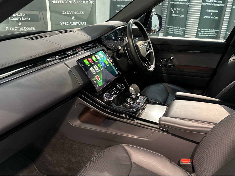 2023 Land Rover Range Rover Sport P440e Dynamic SE