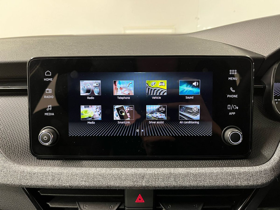 2025 Skoda Kamiq Selection 1.0TSI 115BHP - Reversing Camera - Climate Control - Cruise Control - Auto Lights/Wipers - Apple CarPlay/Android Auto €29,950