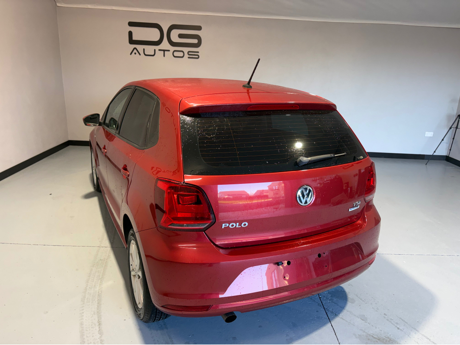 2015 Volkswagen Polo LOUNGE MODEL- REVERSE CAMERA €10,650
