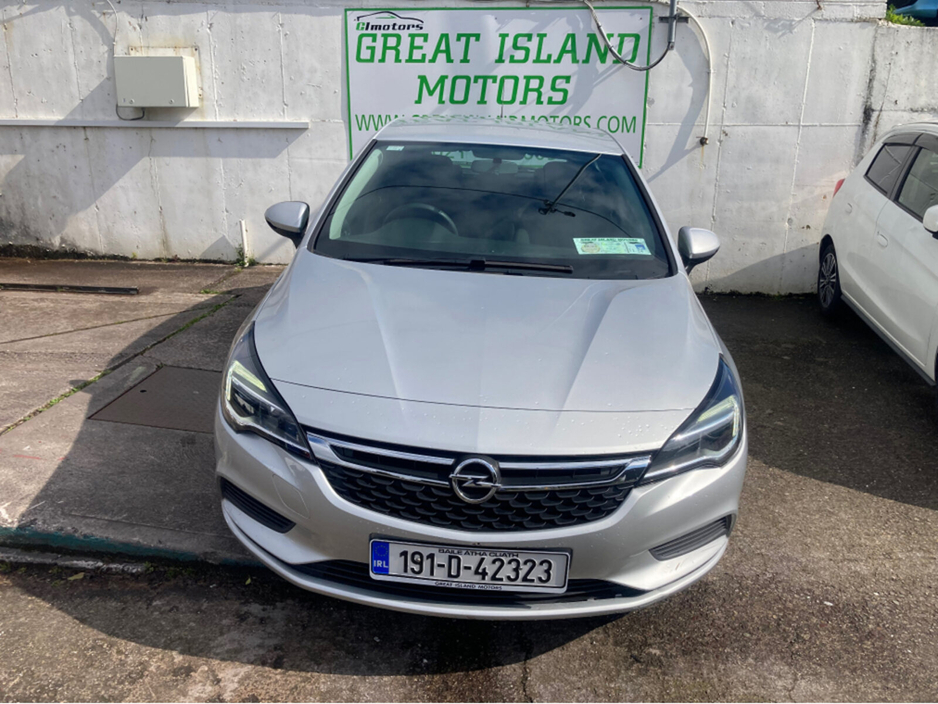 2019 Opel Astra 1.0 petrol 5 door hatchback €12,750