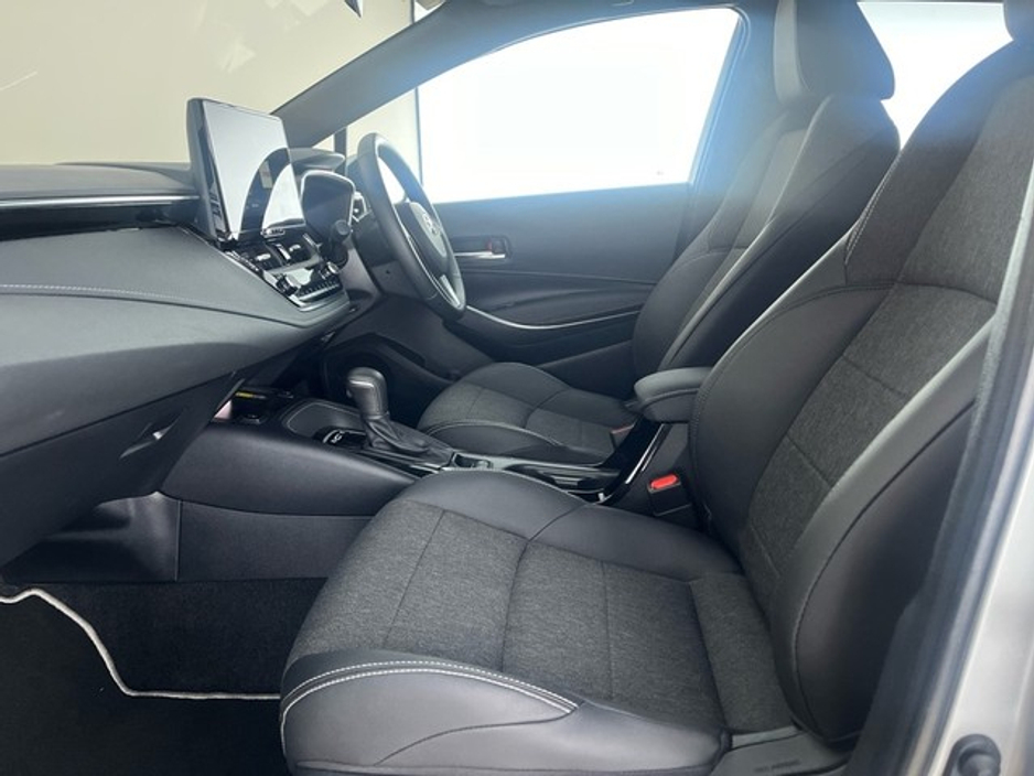 2025 Toyota Corolla HYBRID SOL T/S €36,950