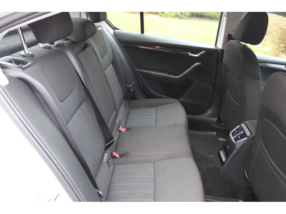 2019 Skoda Octavia STYLE 1.6 TDI 115HP 4DR €14,295