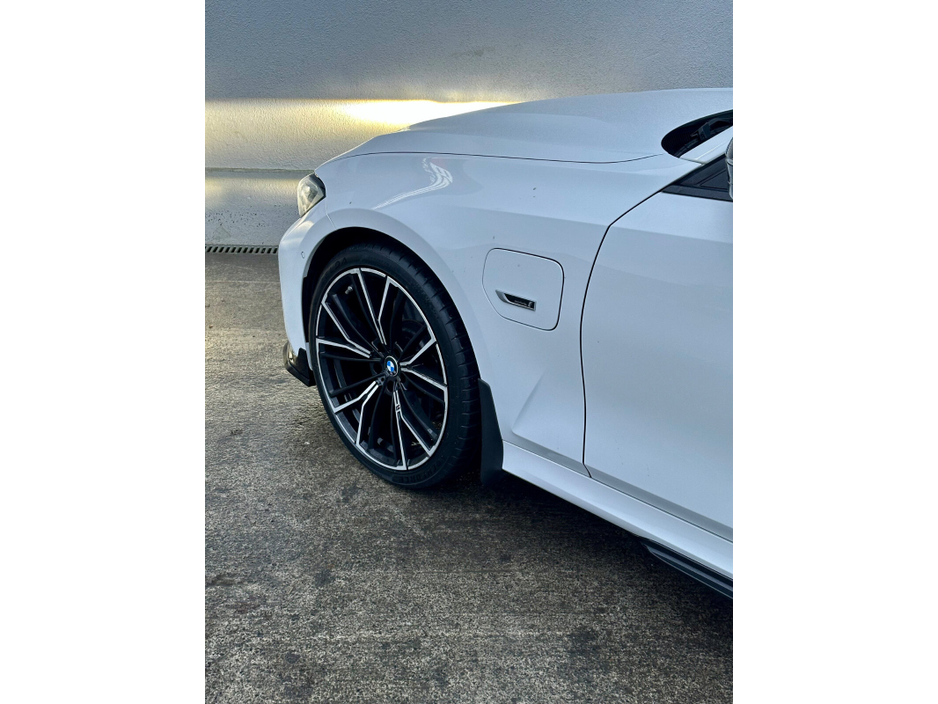 2022 BMW 3 Series  €32,995