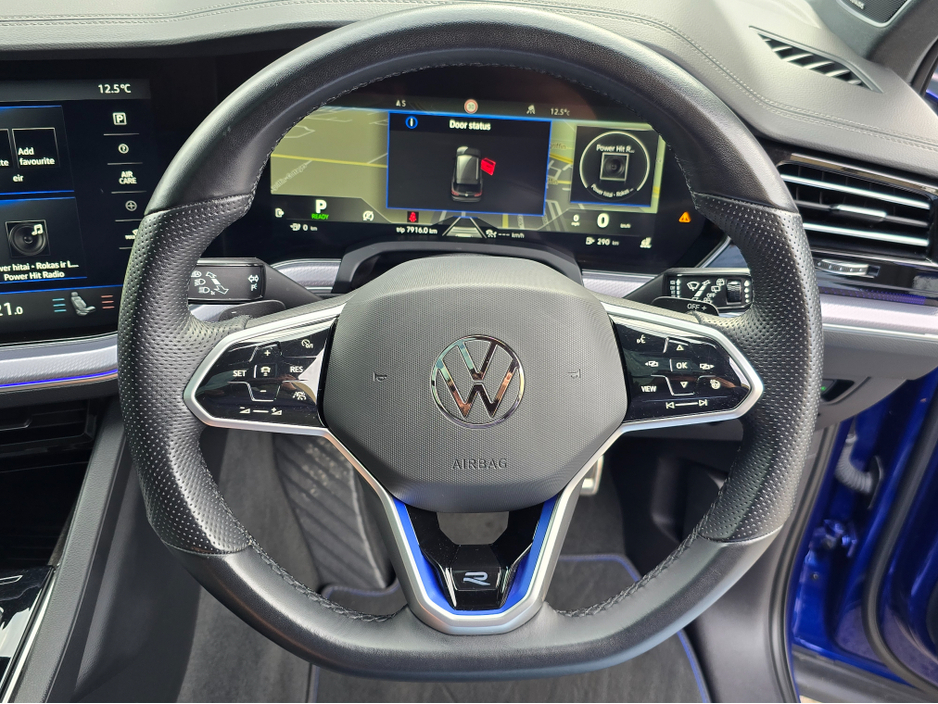 2023 Volkswagen Touareg 3.0TSI V6 R-LINE 462BHP 5DR LAPIZ BLUE +MAXTON KIT STUNNING! €67,950