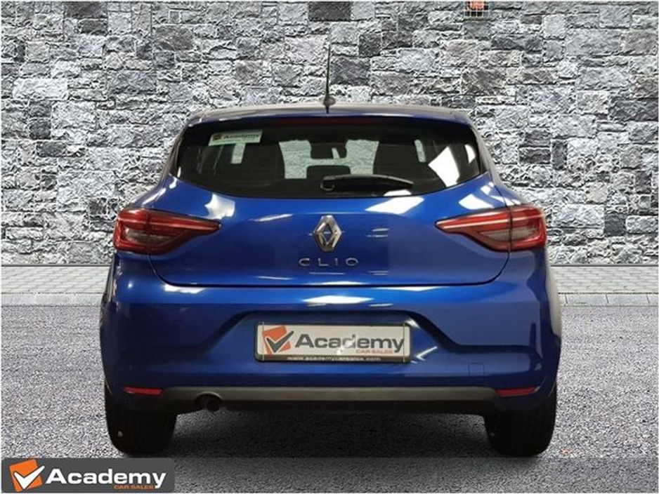 2022 Renault Clio Dynamique Edition Naeb TCE 90 €13,990